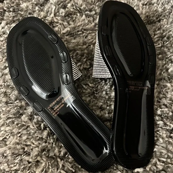 Steve Madden Jocelyn rhinestone sandals - Picture 2 of 2